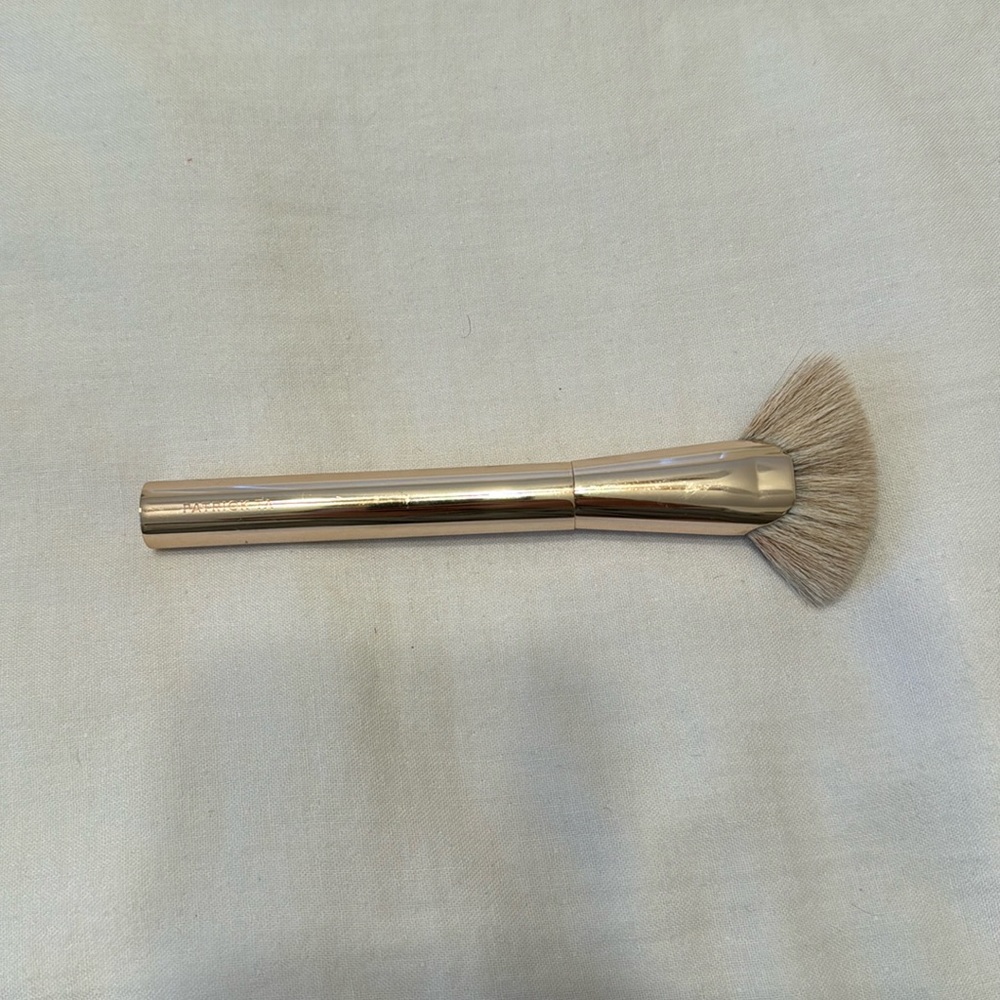 Patrick Ta Contour Brush